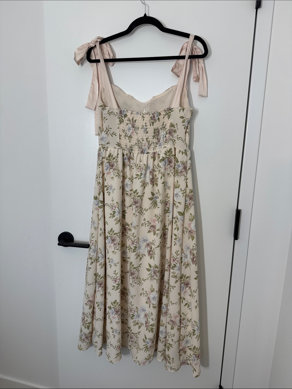 Women's Cream Floral Midi Dress with Tie Straps - Picture 2 of 7